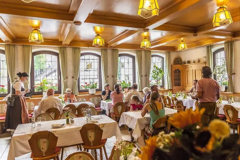 Hotel Bloedel Gasthof Gruener Baum Nuremberg